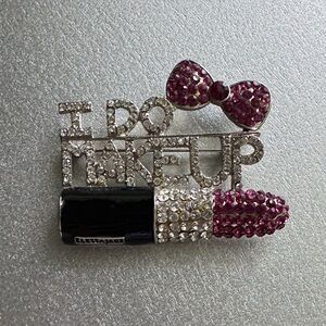 Elessa Jade Black and Pink Brooch